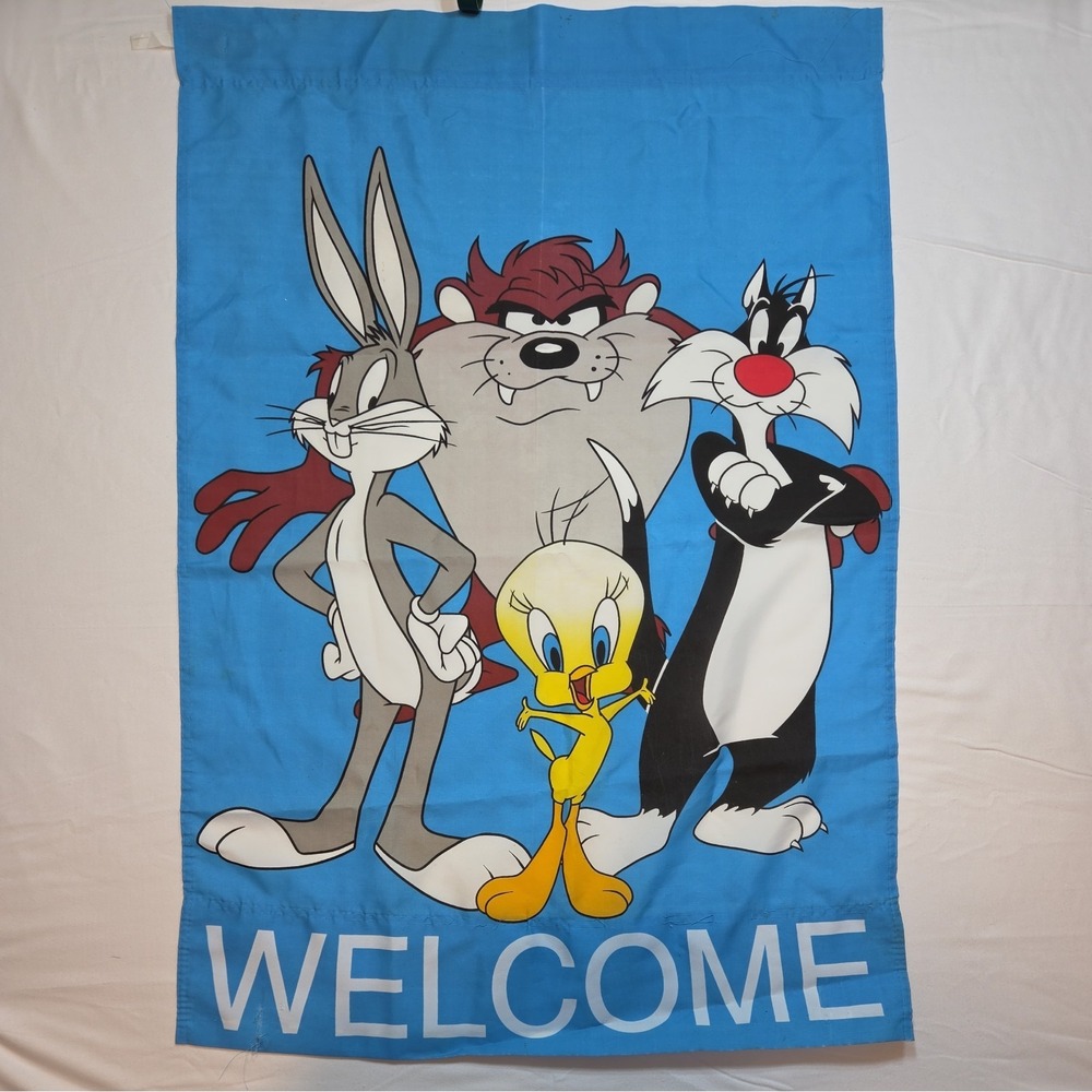Looney Tunes  welcome flag